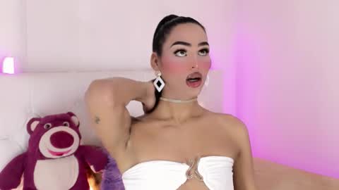 amal_baddel_ online show from November 23, 3:39 am