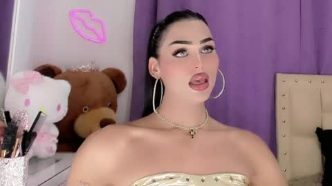 Snapshot of amal_baddel_ chatting on May 16, 12:51 am amal_baddel_ online show from May 16, 12:51 am