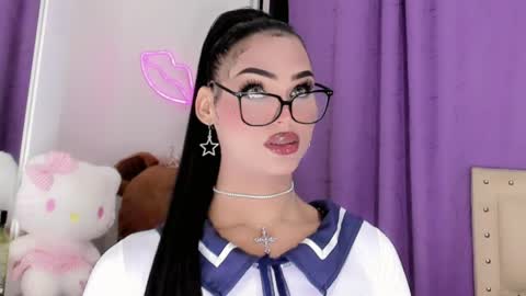 Snapshot of amal_baddel_ chatting on May 29, 8:34 am amal_baddel_ online show from May 29, 8:34 am
