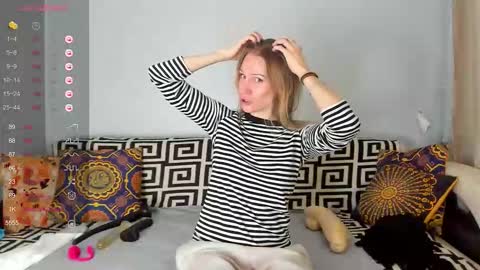 Snapshot of amalia_mio chatting on November 9, 8:01 am Amalia online show from November 9, 8:01 am