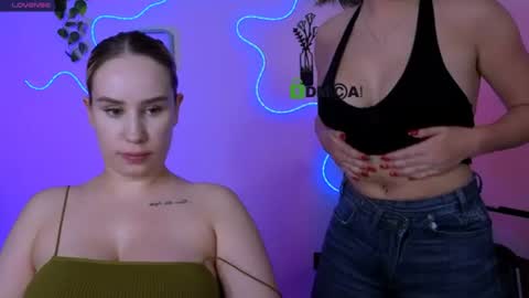 Snapshot of amalialowell chatting on July 28, 8:52 pm Amalia online show from July 28, 8:52 pm