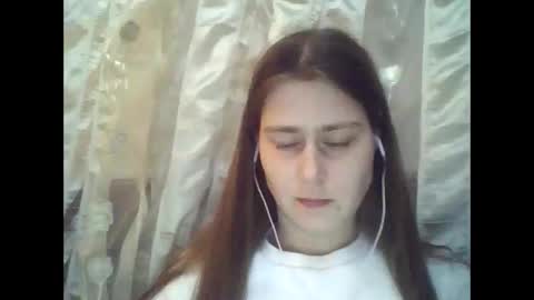 Dog mama online show from March 13, 8:26 pm