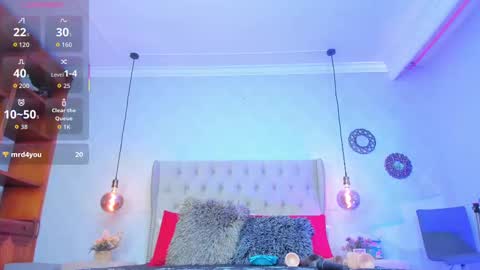 Snapshot of amanda29_ chatting on November 6, 7:15 pm amanda29_ online show from November 6, 7:15 pm