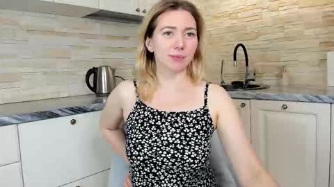 Amanda   insta amanda    grey online show from January 17, 2:55 pm