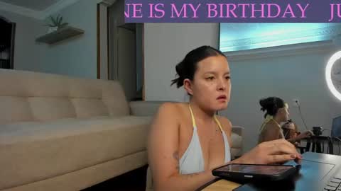 Snapshot of amanda_callum_ chatting on June 11, 2:53 am Katha online show from June 11, 2:53 am