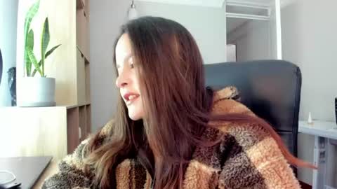 Snapshot of amanda_callum_ chatting on July 15, 3:50 pm Katha online show from July 15, 3:50 pm