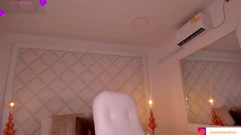 Snapshot of amanda_colin chatting on October 8, 10:18 pm Amanda online show from October 8, 10:18 pm