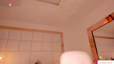 Amanda online show from May 11, 5:43 pm