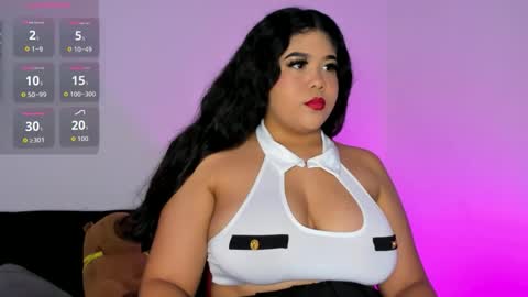 Amanda Moore online show from December 4, 9:40 am