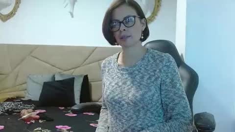 amanda_ramirez online show from January 12, 8:03 pm