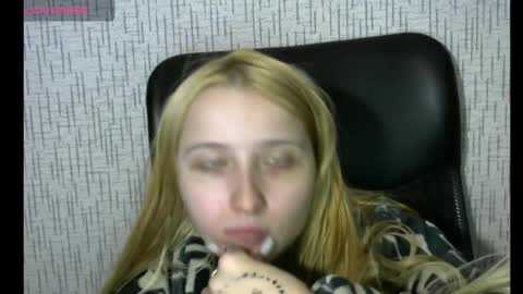 Snapshot of amanda_sherr chatting on December 30, 2:42 am Amanda online show from December 30, 2:42 am