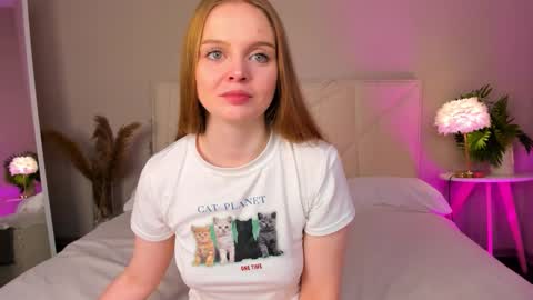 Snapshot of amanda_stele chatting on November 9, 3:05 am Amanda online show from November 9, 3:05 am