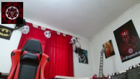 Amanda Valeska online show from March 10, 3:30 pm