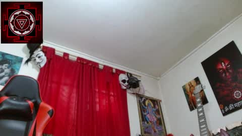 Snapshot of amanda_valeska chatting on May 16, 6:07 pm Amanda Valeska online show from May 16, 6:07 pm