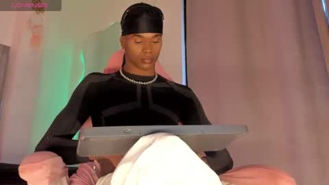 amandaa_fox_ online show from June 20, 10:23 pm