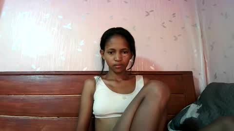 Snapshot of amandaerotic chatting on December 20, 3:25 am amandaerotic online show from December 20, 3:25 am