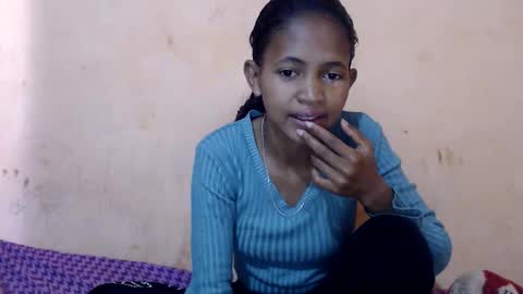 Snapshot of amandaerotic chatting on September 13, 6:02 am amandaerotic online show from September 13, 6:02 am