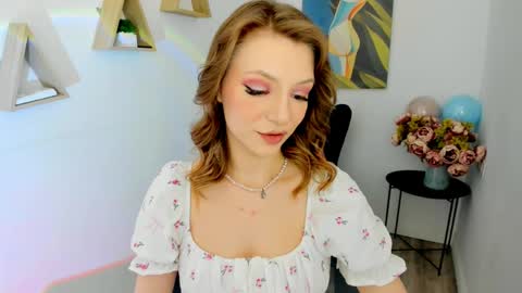 Snapshot of amandagracy_1 chatting on June 5, 6:35 pm amandagracy_1 online show from June 5, 6:35 pm