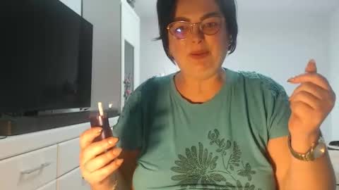 Snapshot of amandamuller1982 chatting on May 10, 10:42 am Anda online show from May 10, 10:42 am