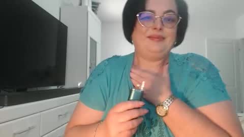 Snapshot of amandamuller1982 chatting on May 11, 9:37 am Anda online show from May 11, 9:37 am