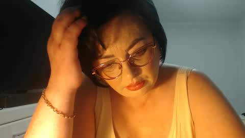 Snapshot of amandamuller1982 chatting on May 16, 8:07 pm Anda online show from May 16, 8:07 pm