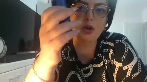 Snapshot of amandamuller1982 chatting on May 27, 6:54 am Anda online show from May 27, 6:54 am