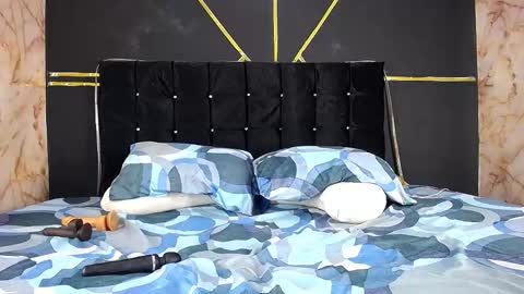 Snapshot of amandarobers chatting on February 6, 8:45 pm Amanda Robers online show from February 6, 8:45 pm