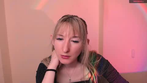 Snapshot of amandasentin chatting on May 5, 6:32 am Amanda online show from May 5, 6:32 am