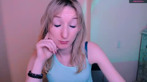 Snapshot of amandasentin chatting on June 18, 9:14 am Amanda online show from June 18, 9:14 am