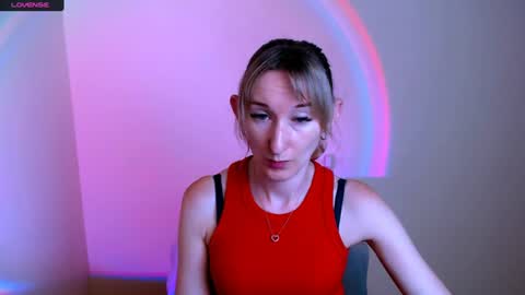 Snapshot of amandasentin chatting on August 7, 7:32 am Amanda online show from August 7, 7:32 am