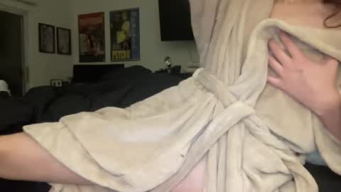 amandatrieshard online show from July 29, 1:59 am