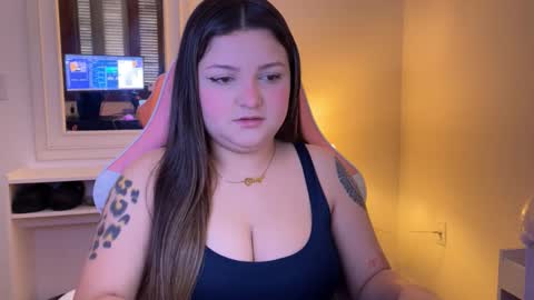Snapshot of amandhaaa chatting on September 16, 1:45 pm Amandha online show from September 16, 1:45 pm