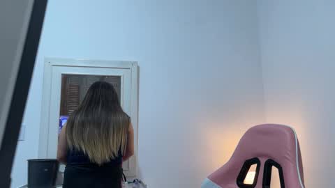 Snapshot of amandhaaa chatting on September 20, 2:18 pm Amandha online show from September 20, 2:18 pm