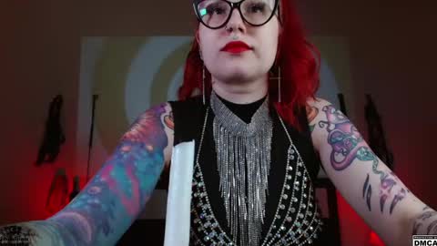 Goddess Amanita online show from January 17, 3:11 pm