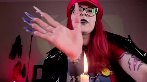 Goddess Amanita online show from January 23, 3:22 pm