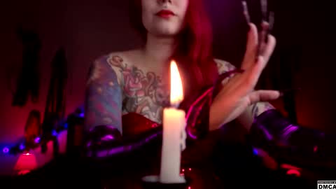 Goddess Amanita online show from October 31, 9:54 am