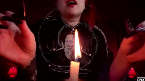 Goddess Amanita online show from November 12, 1:44 pm