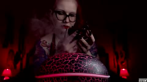 Goddess Amanita online show from February 6, 11:57 am