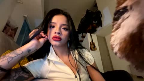Snapshot of amapola_666 chatting on May 23, 12:38 am Ama online show from May 23, 12:38 am