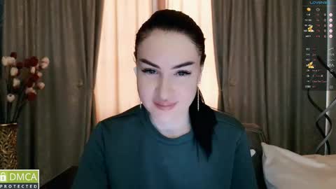 Snapshot of amara_campbell chatting on March 21, 3:44 am amara campbell online show from March 21, 3:44 am