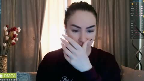 Snapshot of amara_campbell chatting on April 3, 4:32 am amara campbell online show from April 3, 4:32 am