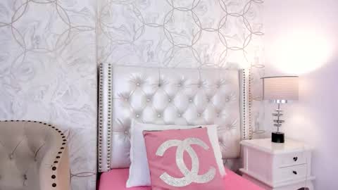 amara_rousse online show from February 20, 11:43 am