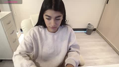 amara_silk online show from January 9, 2:14 am