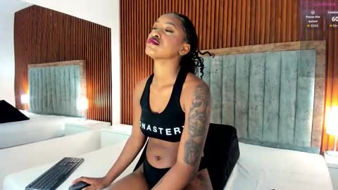 Snapshot of amarafierce chatting on November 13, 12:15 pm Amara online show from November 13, 12:15 pm