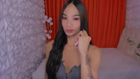 cute amara online show from January 13, 9:14 am