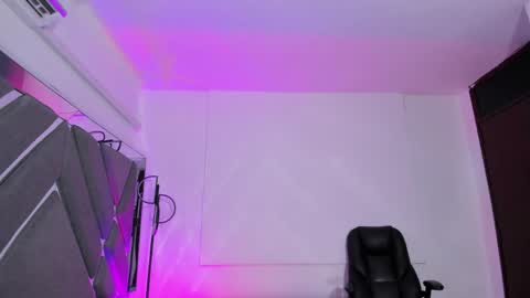 AMARA online show from May 15, 12:45 pm