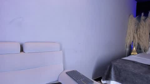 Emily online show from January 6, 5:38 pm