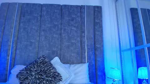 Emily online show from March 5, 11:39 am