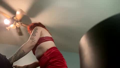 amarie198807 online show from December 6, 3:44 pm