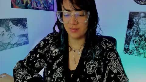 Snapshot of amaryllis_vizcaya chatting on February 10, 6:45 pm Katt online show from February 10, 6:45 pm